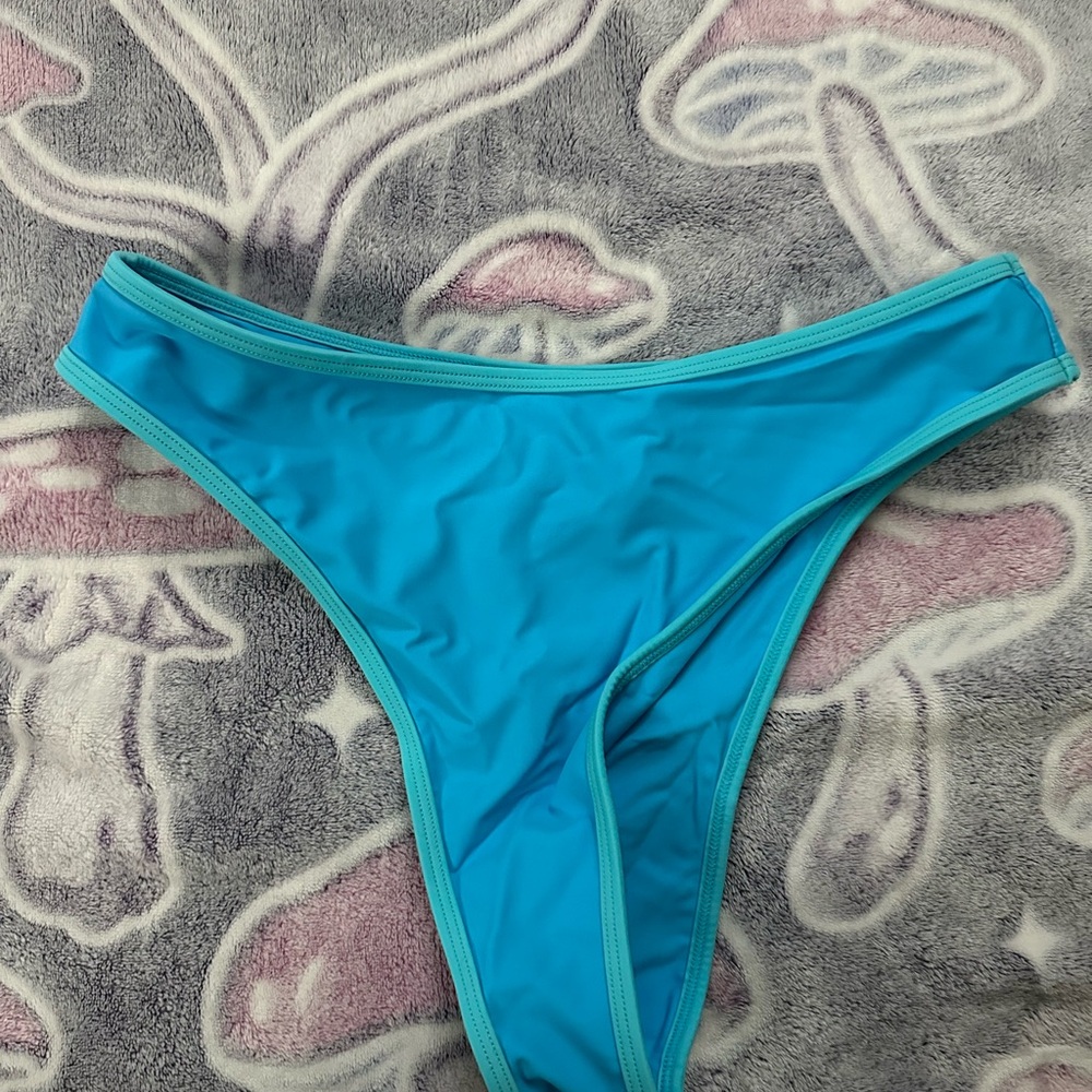 NWOT 93 Play Street High Waisted Extra Cheeky Bikini Bottom Size Large